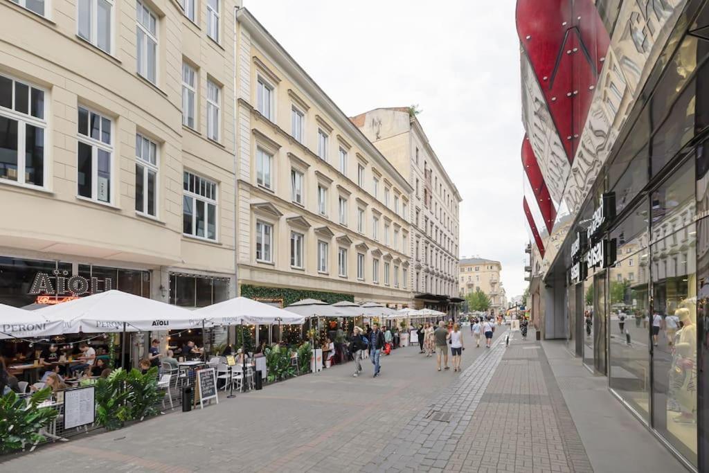 Chmielna Center With Bath Apartament *