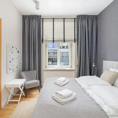 Chmielna City Center Apartment With Bath Warsaw Exterior photo