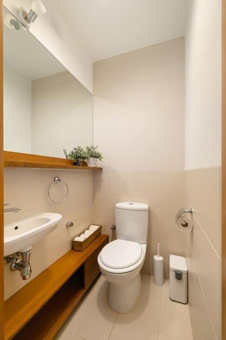 Chmielna Center With Bath Apartamento